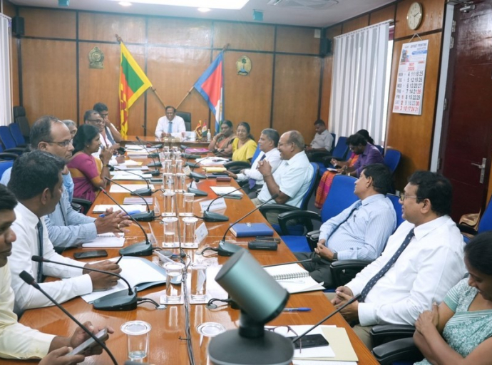 வடக்கு மாகாண சுகாதார அமைச்சு ஊடாக 2026ஆம் ஆண்டு முன்னெடுக்கப்படும் அபிவிருத்தித் திட்டங்களின் முன்னேற்றம் குறித்த துறைசார் மீளாய்வுக் கூட்டம்  ஆளுநர்  தலைமையில்